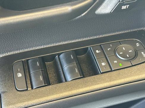 Certified 2025 Toyota 4Runner 4WD image 14