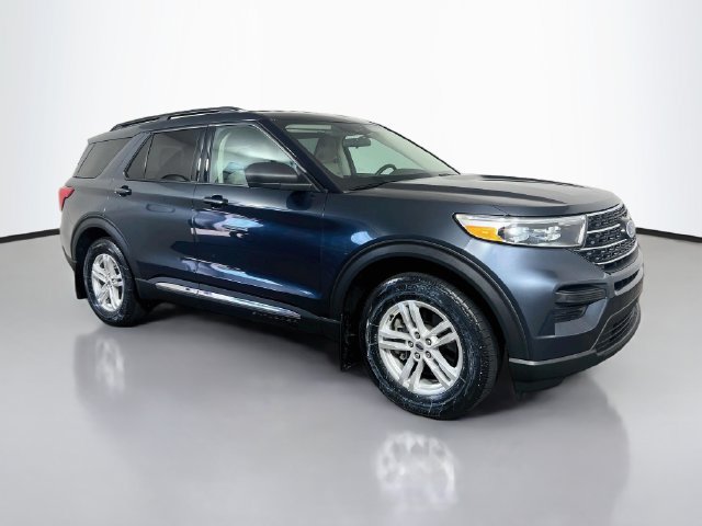 Used 2022 Ford Explorer XLT w/ Class IV Trailer Tow Package RWD image 23