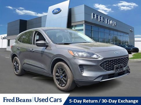 Certified 2022 Ford Escape SE w/ Convenience Package AWD/4WD image 1
