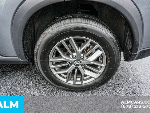 Used 2024 Nissan Rogue S FWD image 17