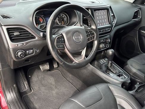 Used 2021 Jeep Cherokee Latitude Lux w/ Comfort/Convenience Group image 10