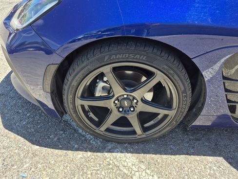 Used 2023 Toyota GR86 Premium w/ ALL Weather Mat Package (TMS) RWD image 23