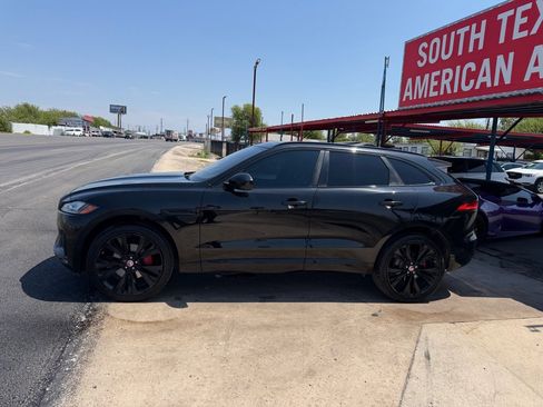 Used 2017 Jaguar F-PACE S AWD/4WD image 15