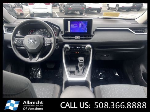 Used 2025 Toyota RAV4 XLE image 23