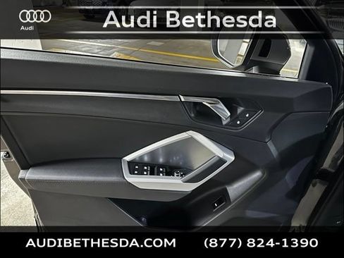 Used 2020 Audi Q3 2.0T Premium w/ Convenience Package AWD/4WD image 14