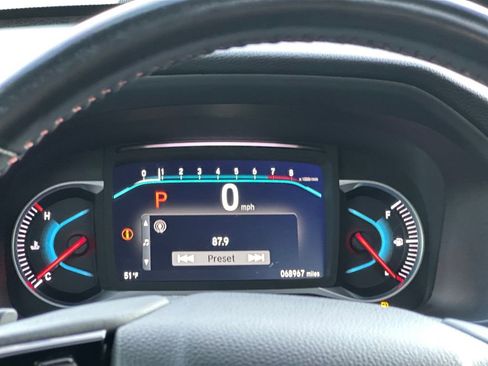 Used 2022 Honda Pilot Black Edition image 13