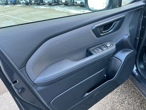 Certified 2025 Subaru Forester Premium image 17