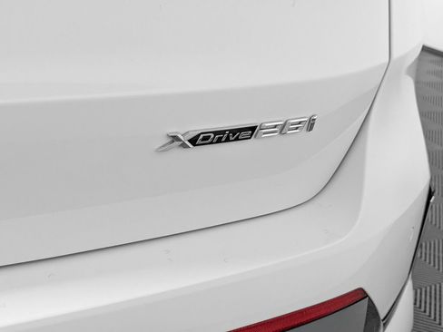 Certified 2023 BMW X1 xDrive28i w/ Convenience Package image 12