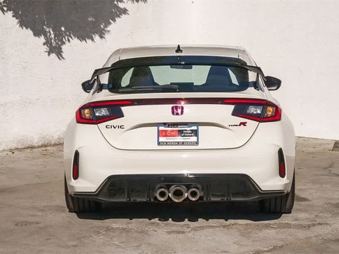 Used 2025 Honda Civic Type R image 8