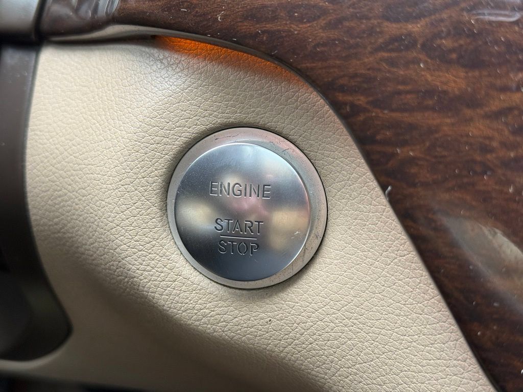 Used 2013 Mercedes-Benz ML 350 BlueTEC 4MATIC image 30