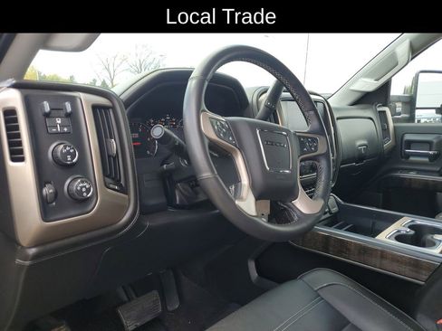Used 2015 GMC Sierra 2500 Denali w/ Duramax Plus Package AWD/4WD image 8