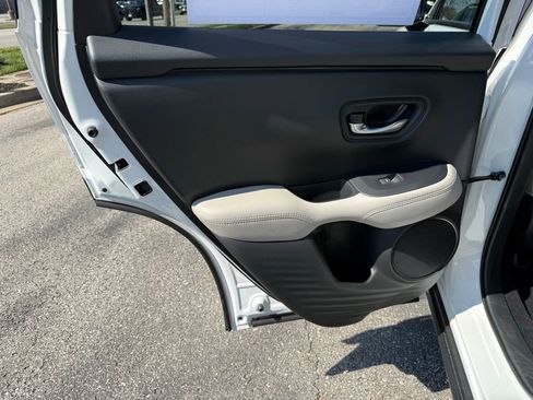 New 2026 Honda HR-V LX image 29