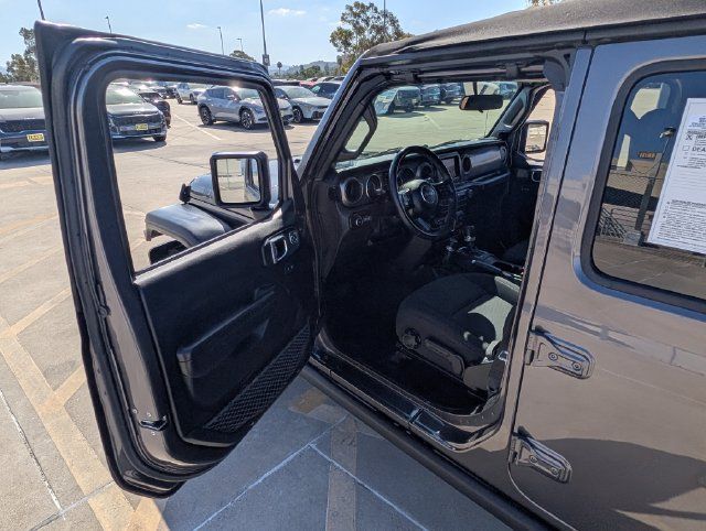 Used 2021 Jeep Wrangler Unlimited Sport AWD/4WD image 36