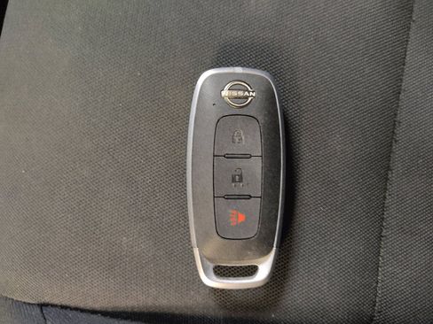 Used 2023 Nissan Kicks S FWD image 32