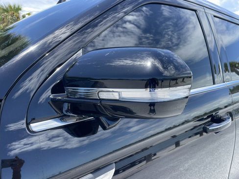 Used 2022 Lincoln Navigator L Reserve RWD image 38