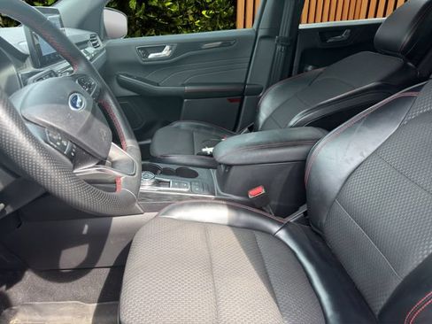 Used 2023 Ford Escape ST-Line AWD/4WD image 27