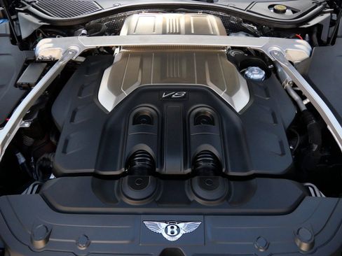 Used 2020 Bentley Continental GT image 24