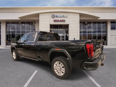 Used 2021 GMC Sierra 3500 Denali w/ Denali Ultimate Package image 10