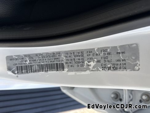 Used 2020 RAM 1500 Limited image 35