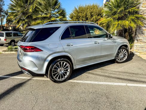 Used 2024 Mercedes-Benz GLE 450 GLE 450 4MATIC Sport Utility 4 image 7