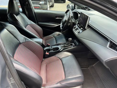 Used 2024 Toyota Corolla XSE FWD image 8