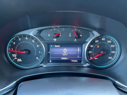 Used 2024 Chevrolet Equinox LS w/ LS Convenience Package image 30