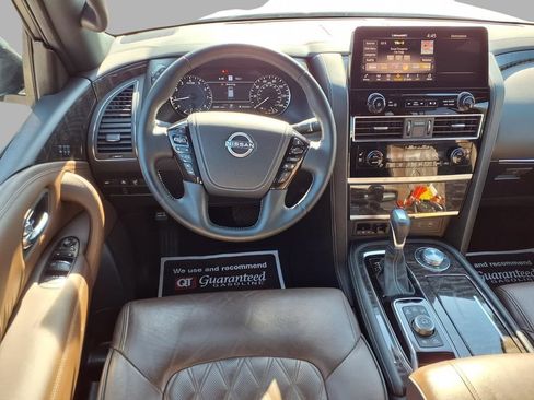 Used 2024 Nissan Armada Platinum w/ Captain's Chairs Package AWD/4WD image 4