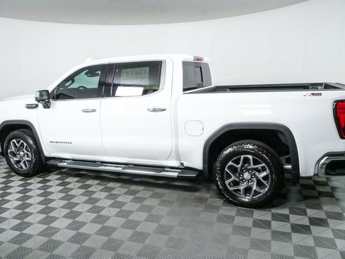 New 2026 GMC Sierra 1500 SLT w/ SLT Premium Plus Package AWD/4WD image 31