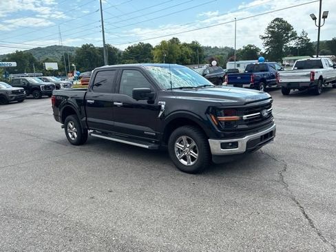 Certified 2024 Ford F150 XLT w/ Mobile Office Package AWD/4WD image 4