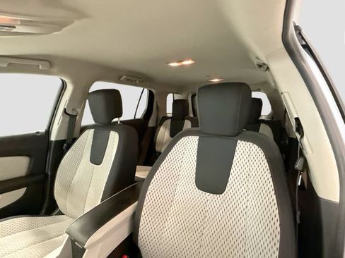 Used 2015 GMC Terrain SLE FWD image 19