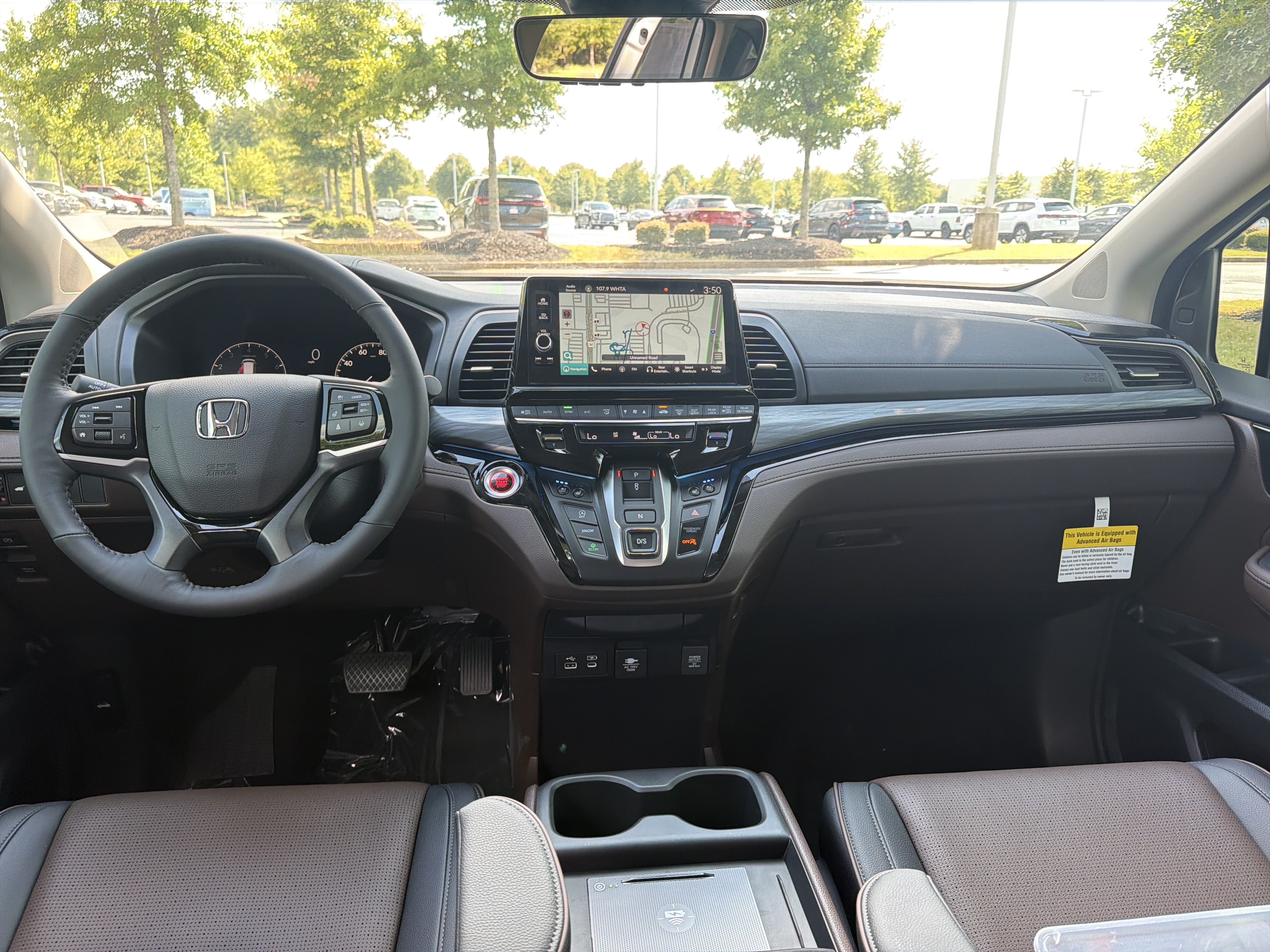 Used 2027 Honda Odyssey Elite image 22