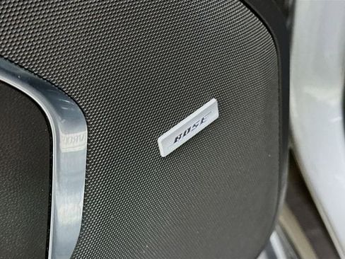 Used 2023 Chevrolet Tahoe LT w/ Luxury Package image 21