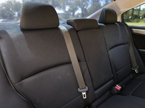 Used 2015 Subaru Legacy 2.5i Premium AWD/4WD image 14