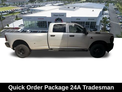 New 2026 RAM 3500 Tradesman AWD/4WD image 3