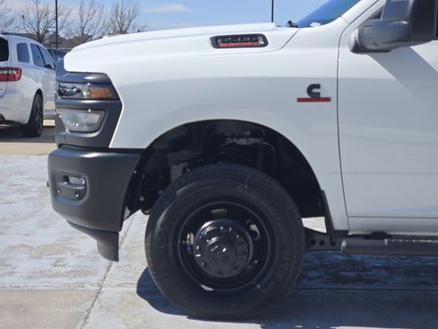 New 2026 RAM 3500 Tradesman AWD/4WD image 5