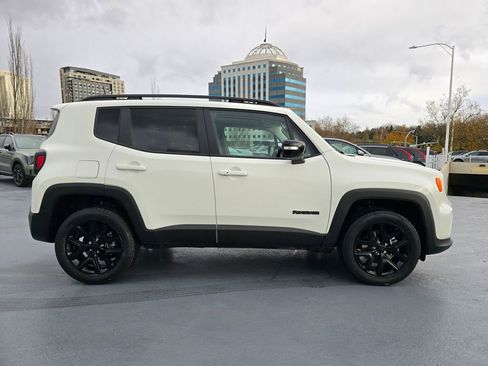 Used 2023 Jeep Renegade Altitude w/ Sun/Sound Group image 6