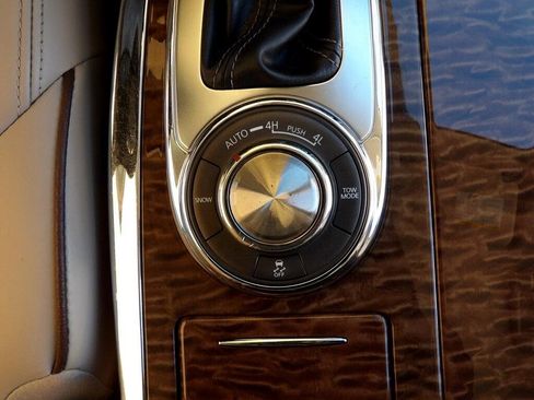 Used 2019 Nissan Armada SL w/ Premium Package image 35