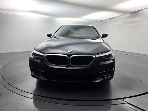 Used 2019 BMW 530i w/ Convenience Package RWD image 2