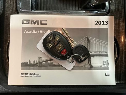 Used 2013 GMC Acadia SLT FWD image 14