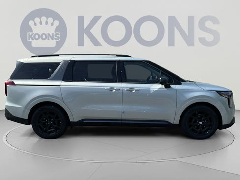 New 2026 Kia Carnival SX Prestige FWD image 12