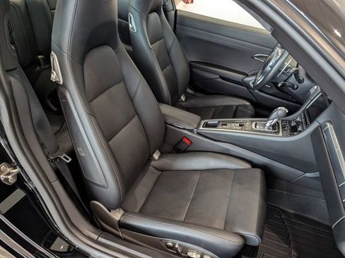 Used 2016 Porsche 911 Carrera Black Edition image 11