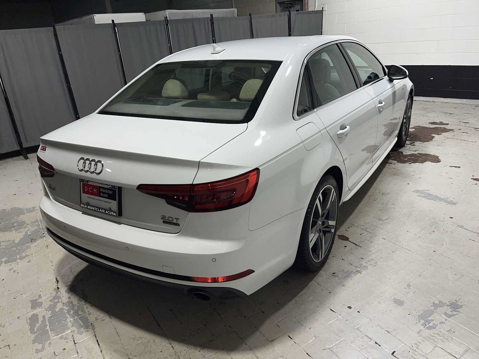Used 2017 Audi A4 2.0T Premium Plus w/ Premium Plus Package AWD/4WD image 26