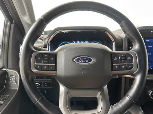 Used 2021 Ford F150 Lariat w/ FX4 Off-Road Package AWD/4WD image 12