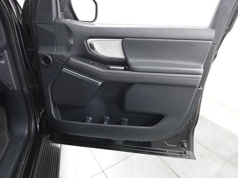 Certified 2025 Ford Expedition Active AWD/4WD image 42