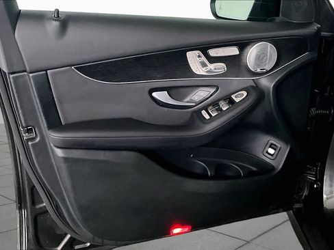 Certified 2021 Mercedes-Benz GLC 300 4MATIC image 22