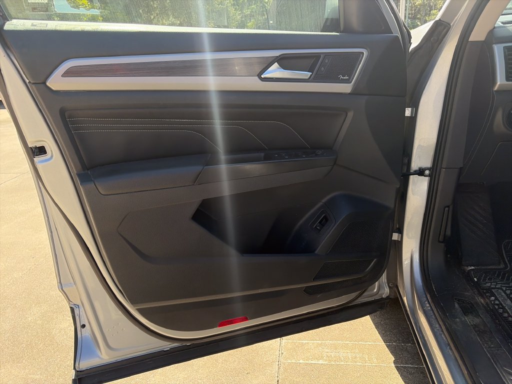 Used 2021 Volkswagen Atlas SEL Premium AWD/4WD image 27