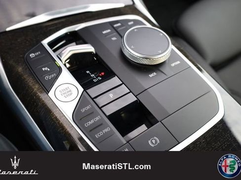 Used 2023 BMW 330i xDrive Sedan w/ Driving Assistance Package AWD/4WD image 19