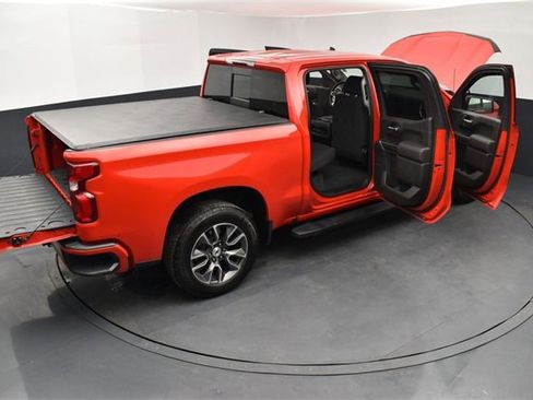 Used 2020 Chevrolet Silverado 1500 RST w/ All-Star Edition image 30
