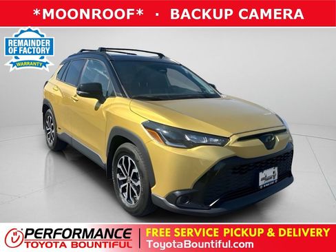 Used 2024 Toyota Corolla Cross AWD Hybrid w/ Moonroof Package image 1