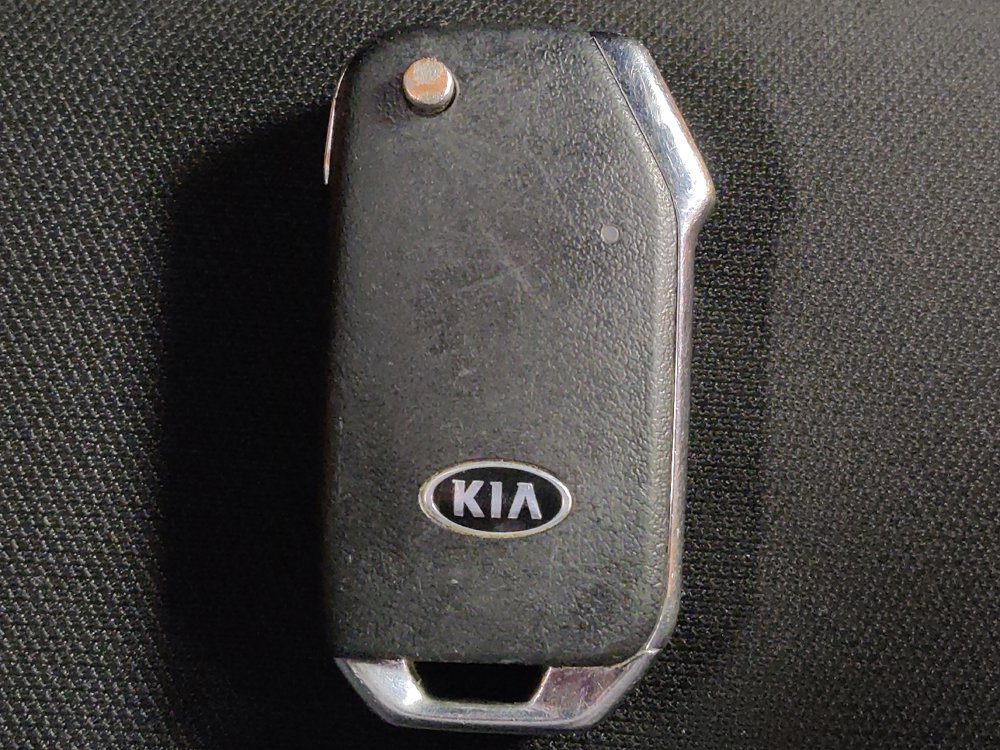 Used 2021 Kia Sorento LX FWD image 32
